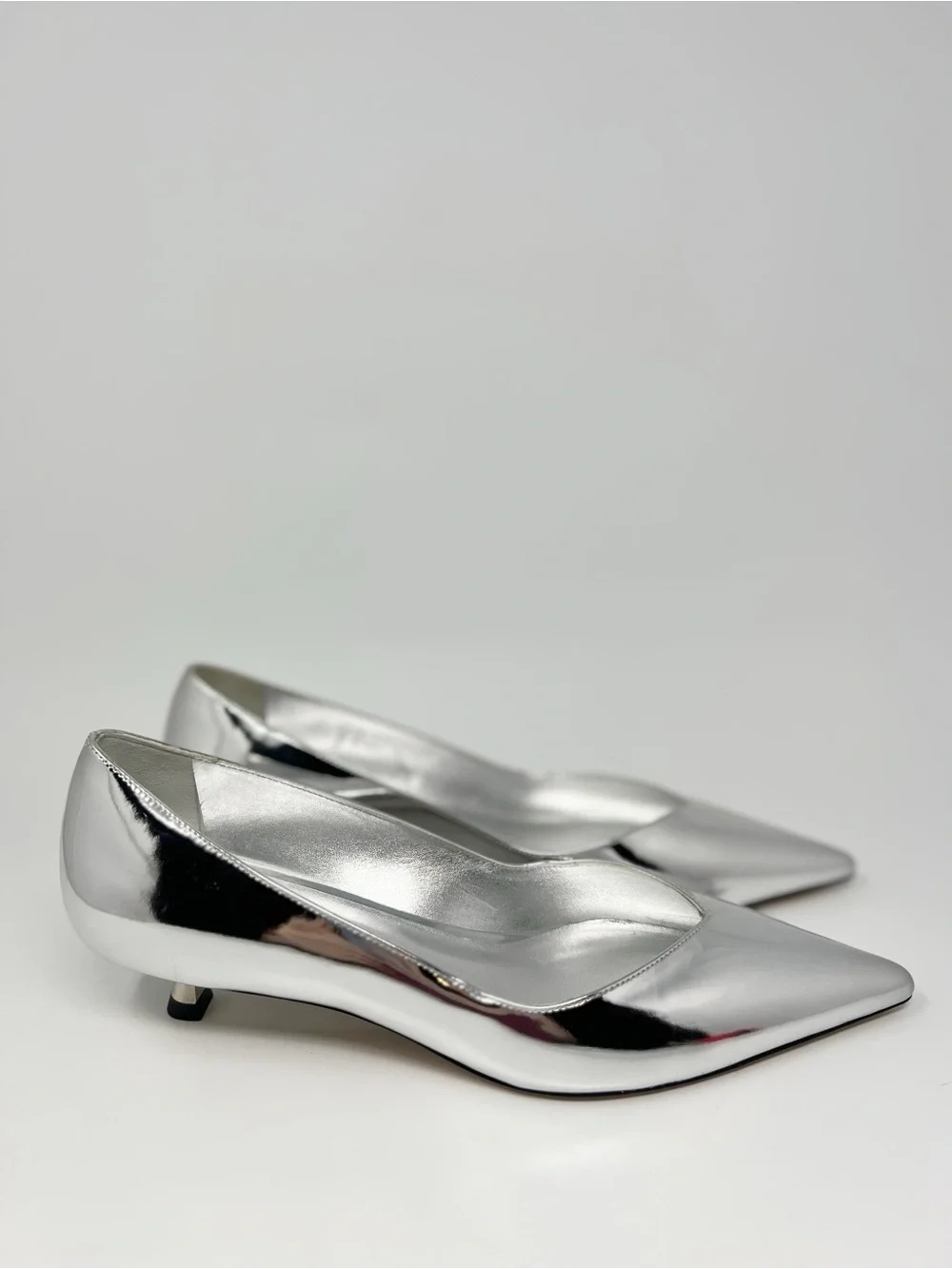 Stuart Weitzman Eva Pumps Size 8
